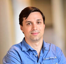 Gennady Pekhimenko promoted to Associate Professor with tenure